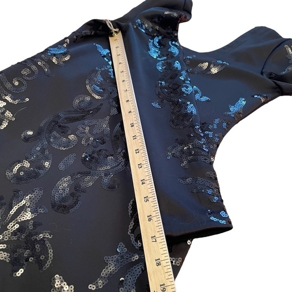 Black Mini dress bodycon with sequins long sleeves Size Medium - NWOT - Picture 6 of 9